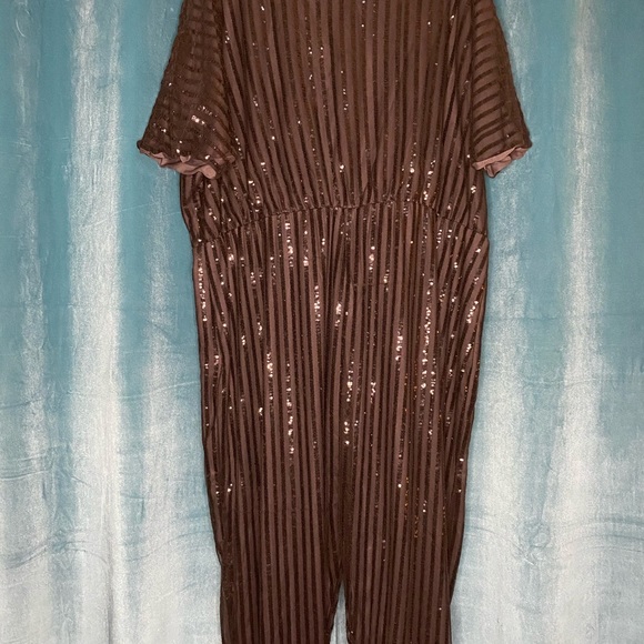 NWOT! ASOS Curve Sequin Jumpsuit - Picture 3 of 5